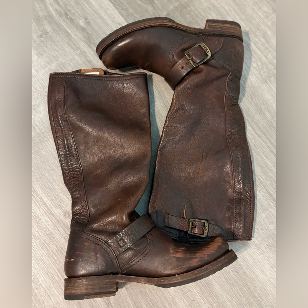 FRYE Women's Veronica Slouch Boot Dark Brown Calf Shine Vintage Leather size 7